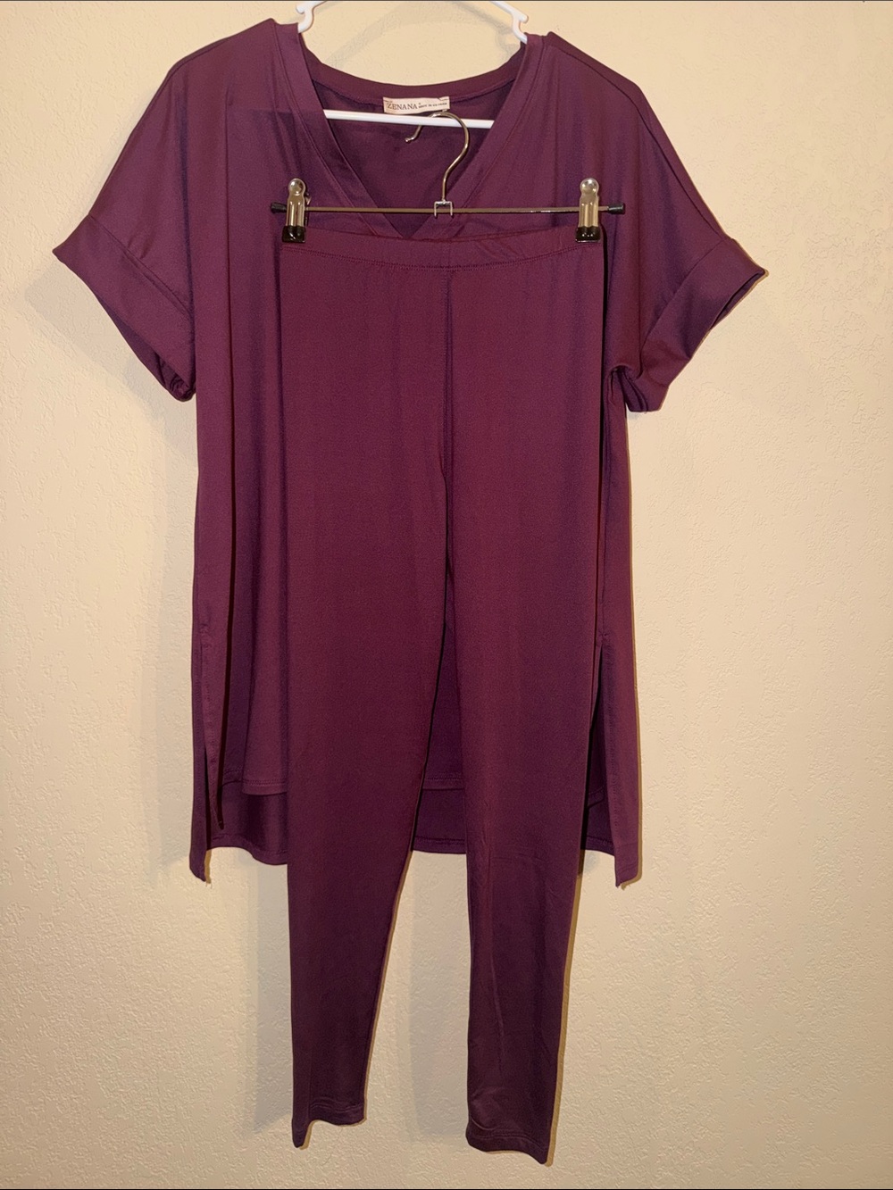 Zenana Outfitters Plum Tunic Top & Leggings Set, Sz S